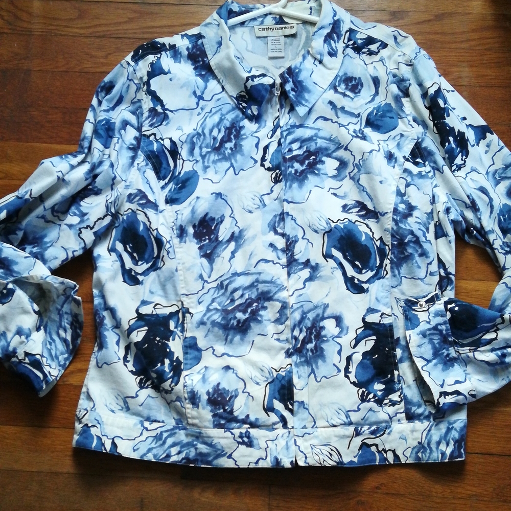 FLORAL LIGHTWEIGHT JACKET